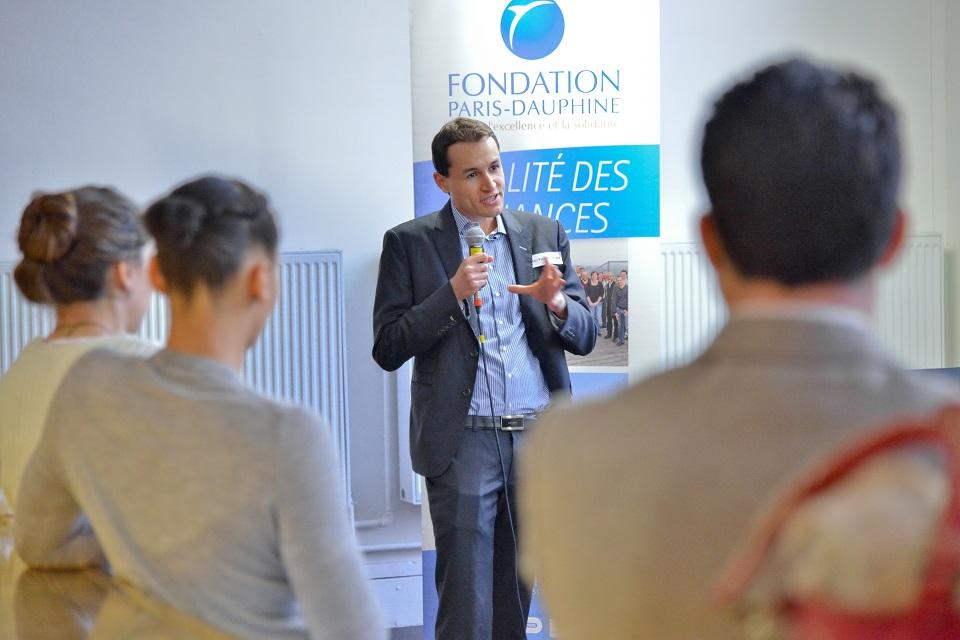 Nader Ben Younes, parrain alumni engagé depuis plusierus années, témoigne de son expérience et des raisons de son engagement. 