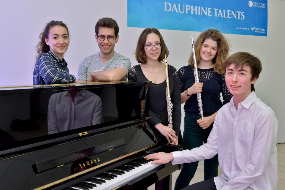 dauphinetalent-min.jpg