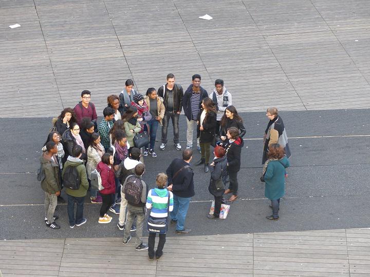 Présentation des locaux, de la vie associative et sportive lors de la journée découverte des lycées Jacques Feyder et Maurice Utrillo (93). Décembre 2015